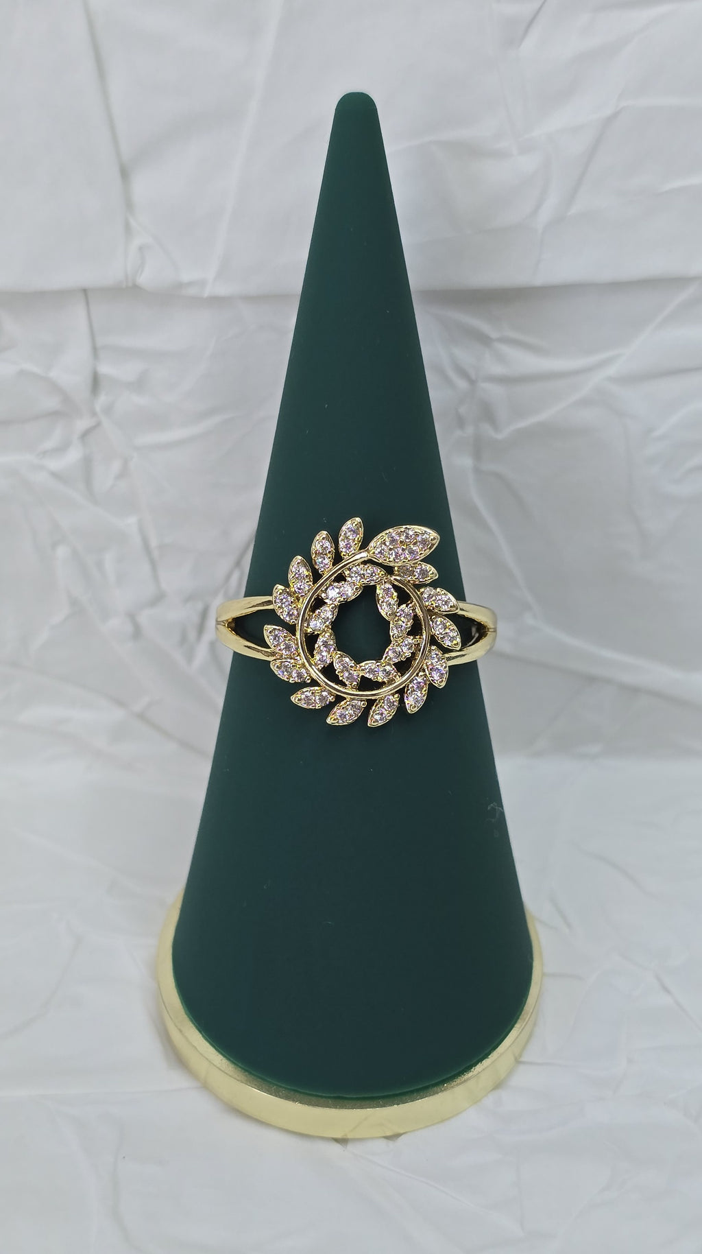 Golden Laurel 14K Gold‑Plated Jewelry Set
