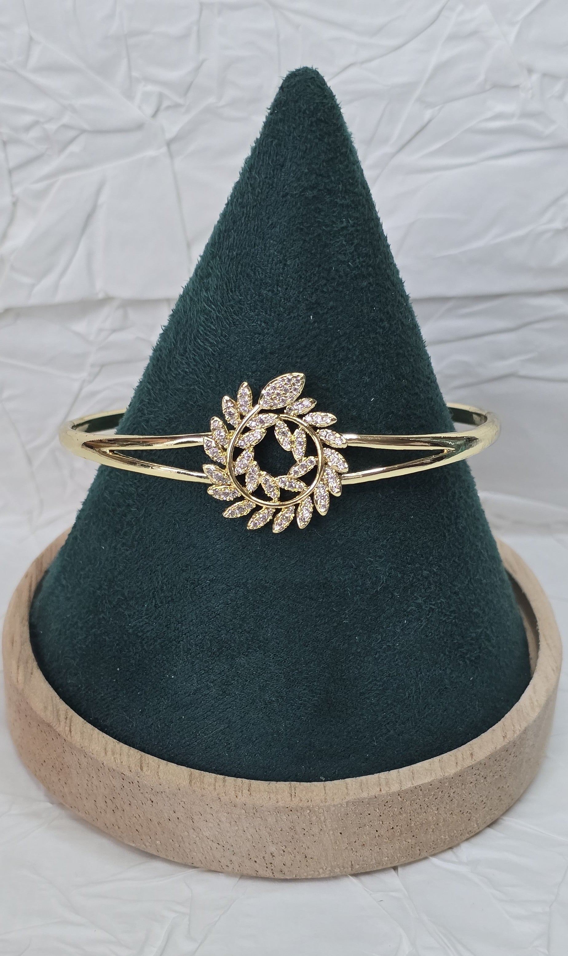 Golden Laurel 14K Gold‑Plated Jewelry Set