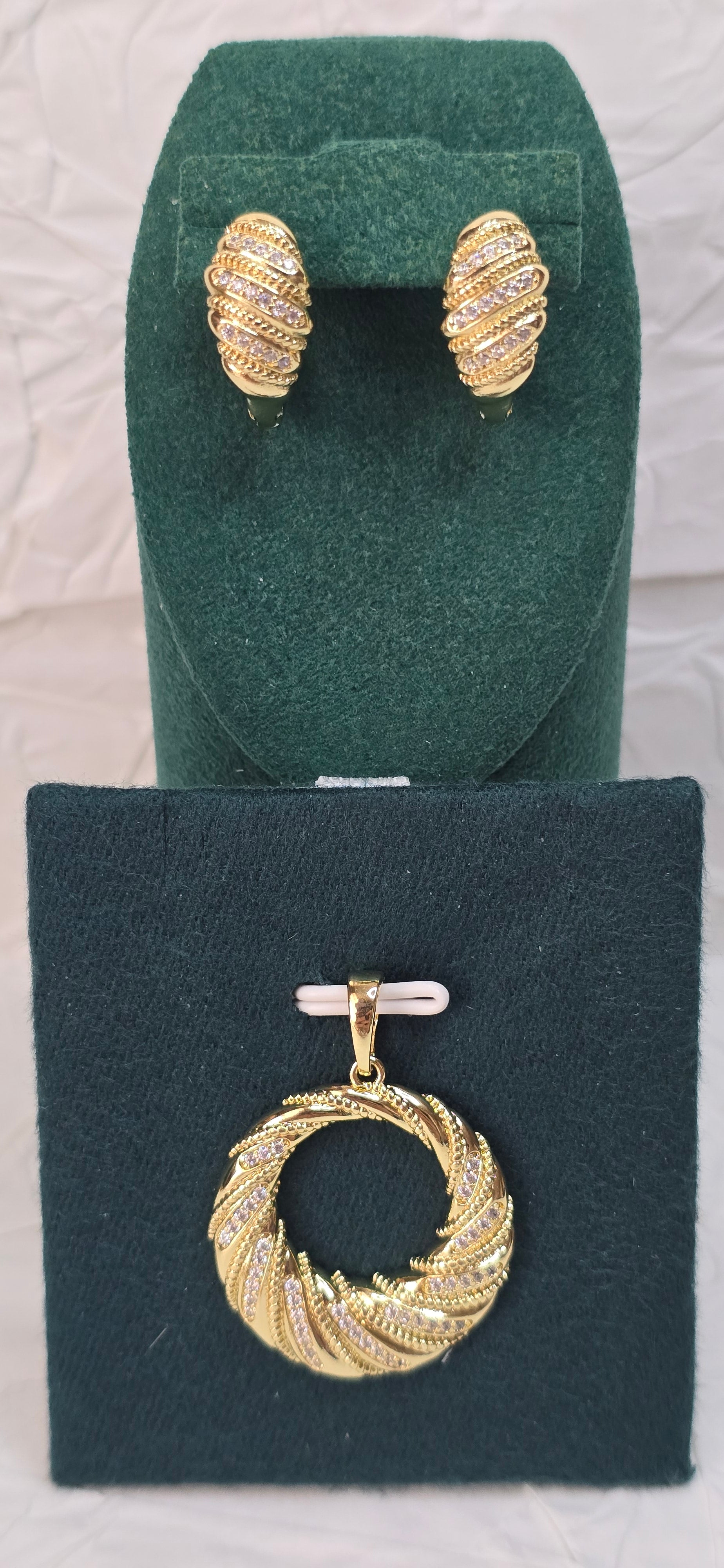 Golden Spiral Halo 14K Gold‑Plated Jewelry Set