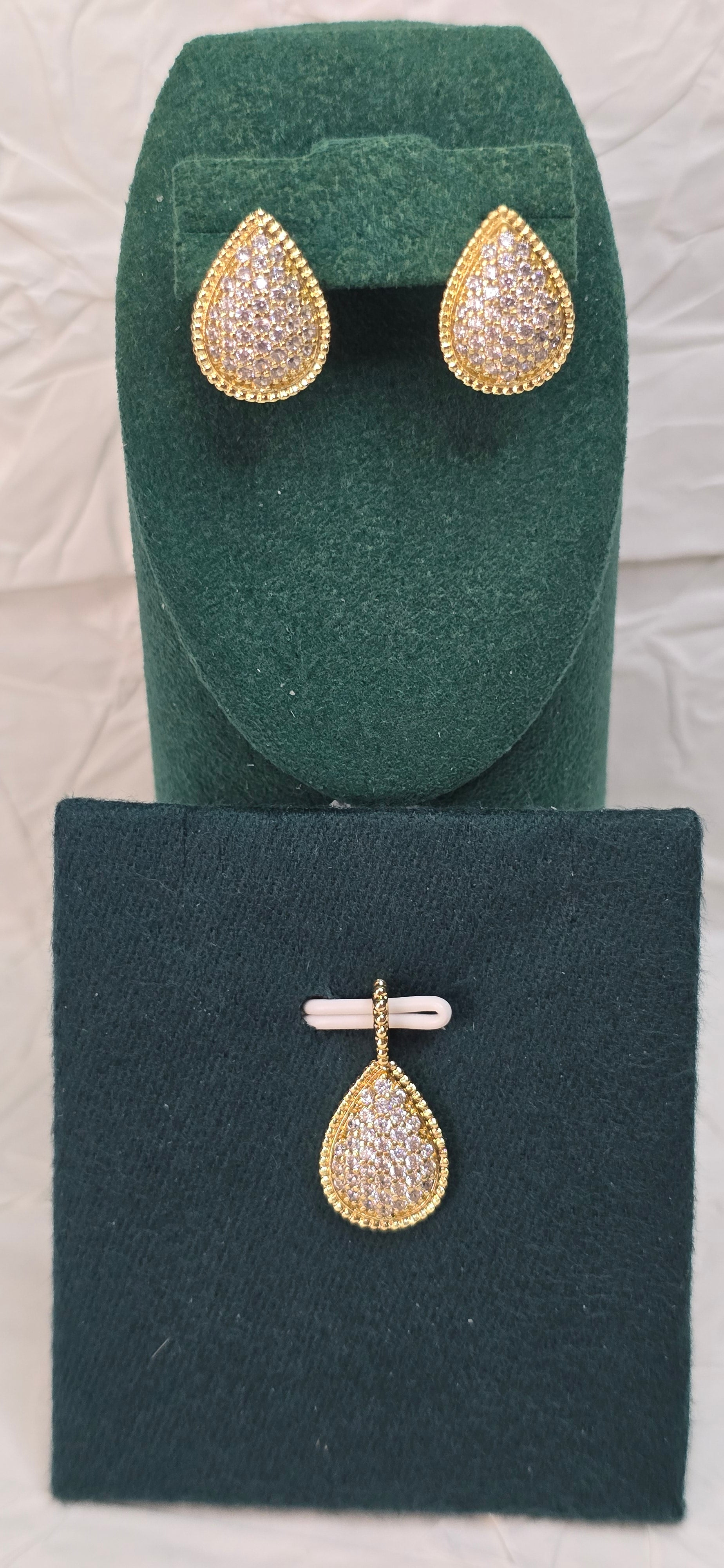 Golden Dewdrop Sparkle 14K Gold‑Plated Jewelry Set