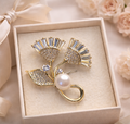“Pearl Blossom” Brooch – 14K Gold Plated