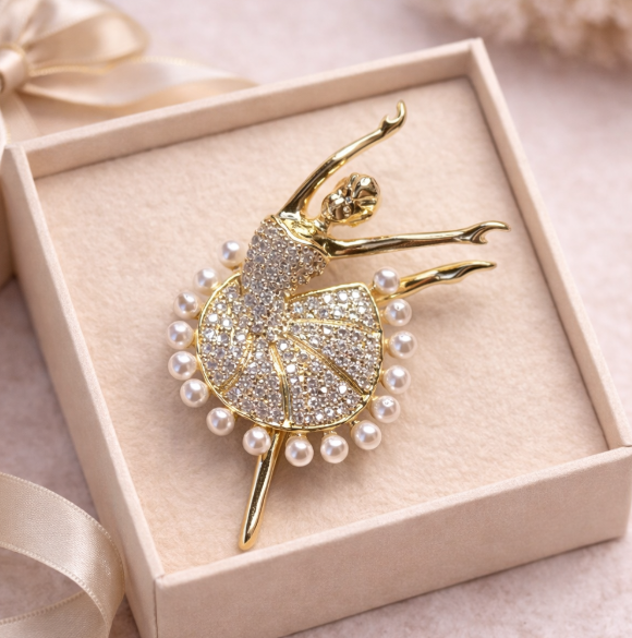 “Golden Ballerina Pearl” Brooch – 14K Gold Plated